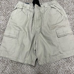 Cherokee Mens Cargo Shorts. New with tags.